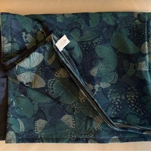 Lululemon Olive Green Butterfly Pattern Vinyasa